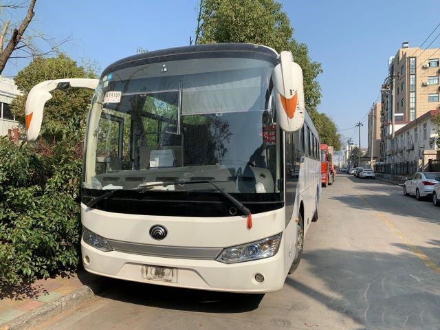 Autobús usado RHD/LHD manual de Yutong del autobús de la CA Zk6115 49 Seater de Buses With del coche