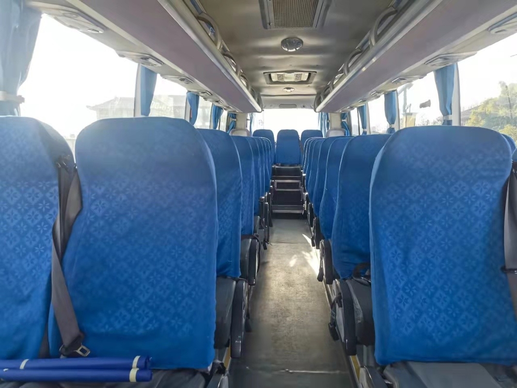 2014 el autobús usado ZK6908 de Yutong del año 39 asientos en venta utilizó al coche Bus LHD en buenas condiciones