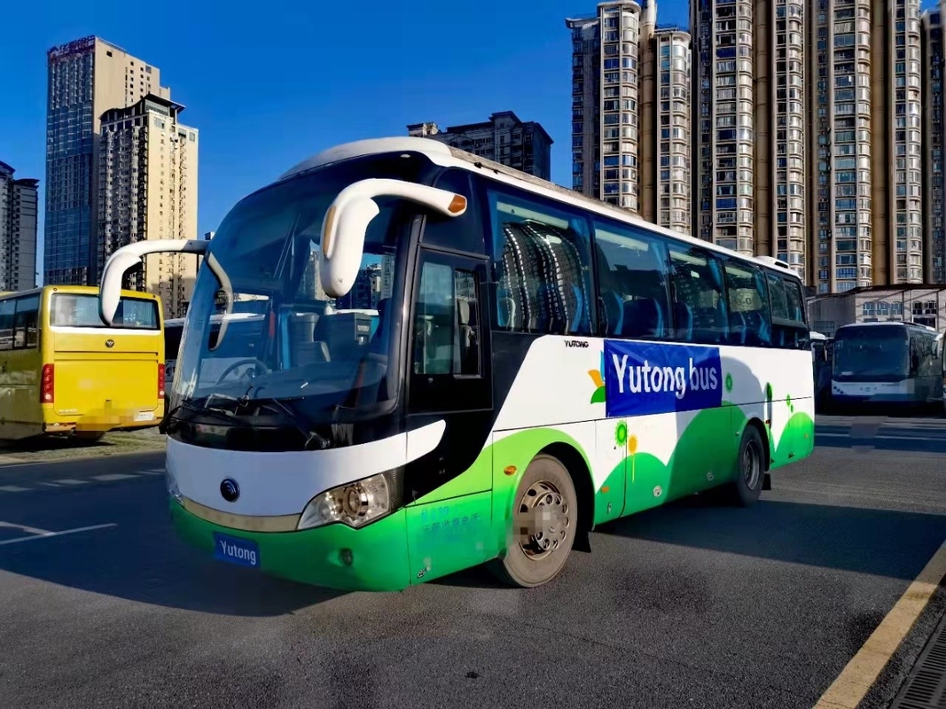 2014 el autobús usado ZK6908 de Yutong del año 39 asientos en venta utilizó al coche Bus LHD en buenas condiciones