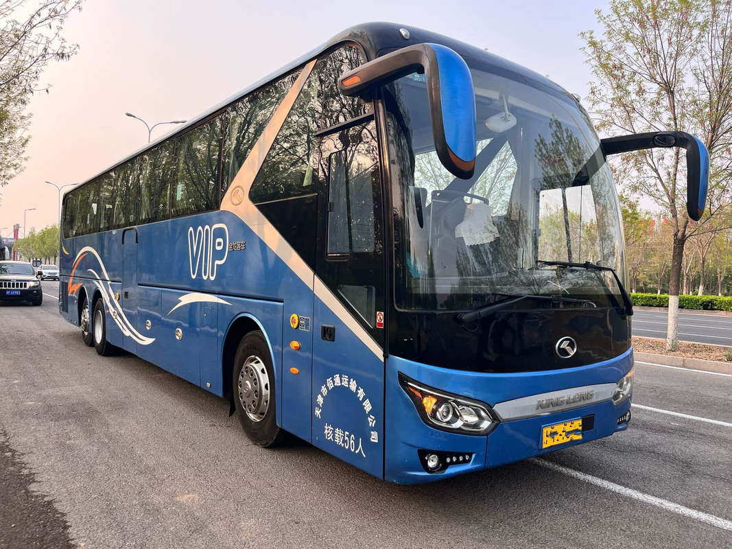 El autobús nuevo XMQ6135 de Kinglong utilizó al coche Buses 56 asientos LHD Front Engine Double Axle