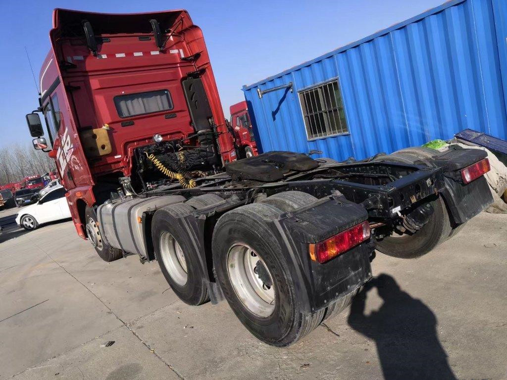 FAW JH6 utilizó el motor diesel 11.596L LHD manual del camión 6*4 430hp Weichai del tractor