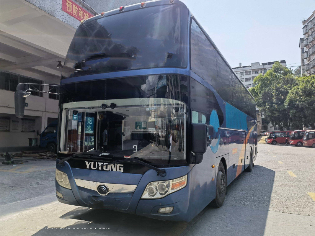 Yutong ZK6127 utilizó el autobús de lujo de la segunda mano del chasis del saco hinchable de las puertas de Bus 53seats dos del coche
