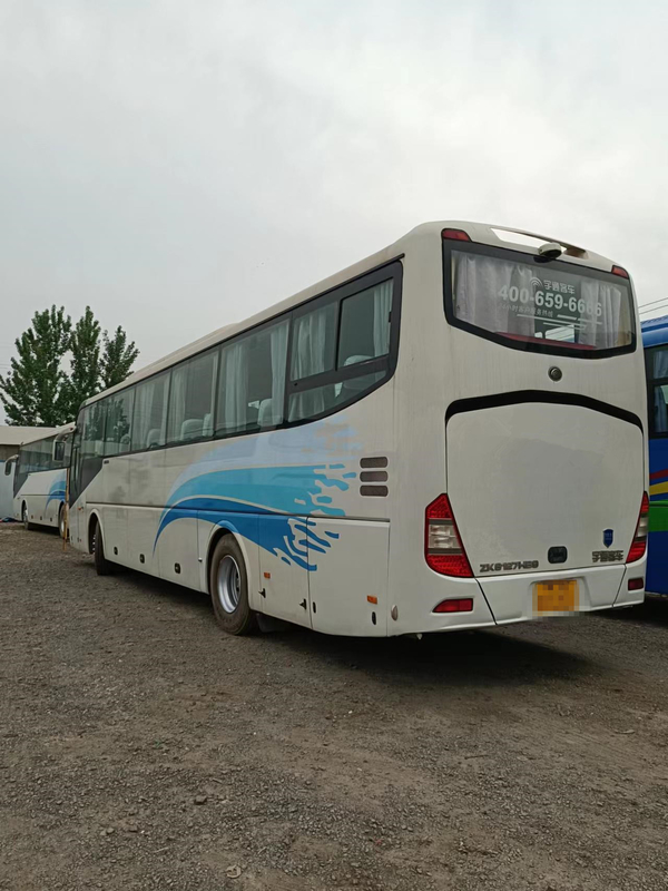 2015 años 65 Seater utilizaron el autobús ZK6127 de Yutong utilizaron conducción a la derecha del motor de la parte posterior del autobús 310kw del pasajero