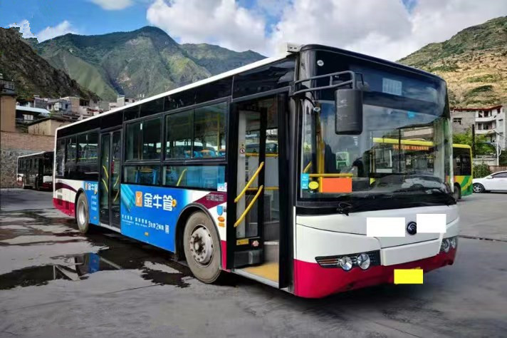 32 el autobús usado Zk6105 de /92 asientos Yutong utilizó el autobús de la ciudad para el motor diesel del transporte público