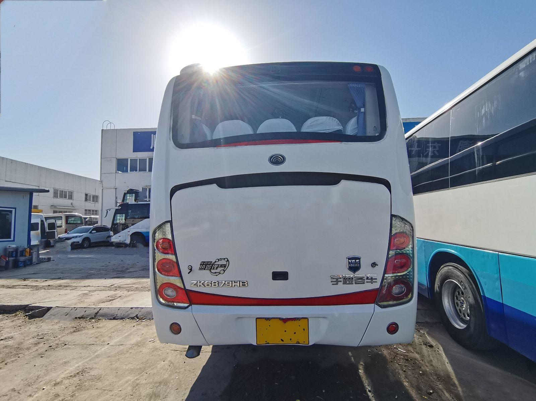 39 asientos utilizaron al coche Buses que el motor ZK6879 de la parte posterior de LHD utilizó los autobuses en el Brasil Yutong