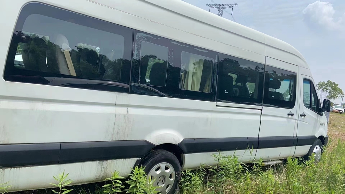 2017 autobús usado JAC Bus usado de Mini Bus Diesel New Stock del año 17 asientos en buenas condiciones