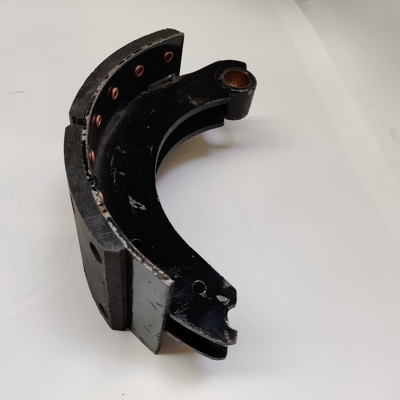 Repuesto de alta calidad Alex Brake Shoe With Linings posterior del camión para el camión pesado