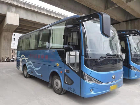 La suspensión ZK6750H de la primavera de placa de Yutong 30seats utilizó el motor de Mini Coach Low Kilometer Diesel