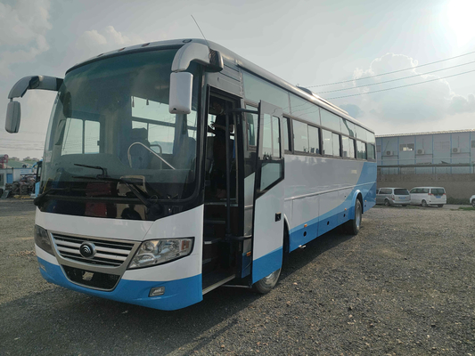 El autobús de dirección derecho Yutong Front Engine Coach Zk 6112d 3 transporta los buenos neumáticos de los 45000km