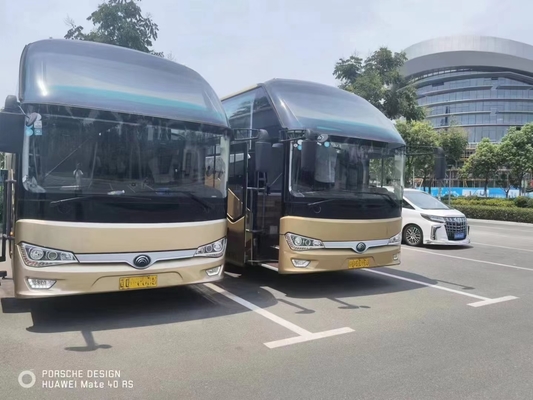 El coche Long Used Coach del autobús de ZK6128 Yutong transporta el motor de 54 asientos RHD/de la parte posterior de LHD