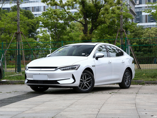 Nuevos vehículos de consumo de energía BYD Qin Plus EV Modelo híbrido enchufable de 510 km