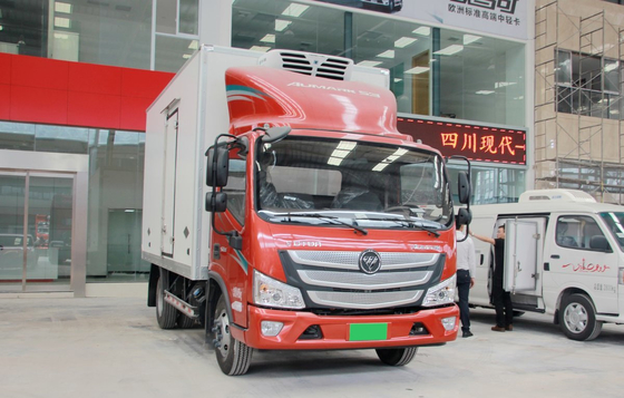 Camiones diésel usados 4 × 2 modo de conducción Camión refrigerado Foton 143hp