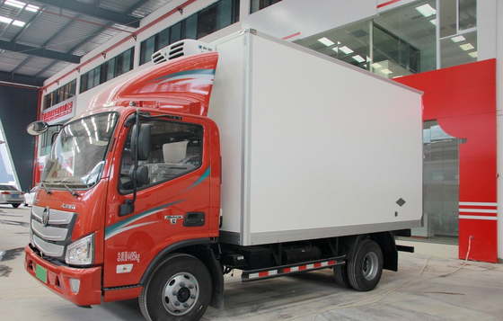 Camiones diésel usados 4 × 2 modo de conducción Camión refrigerado Foton 143hp