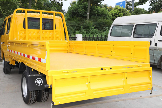 Camiones pequeños usados Cabina doble 2 toneladas de carga Camión de camión modelo Foton M2 2018