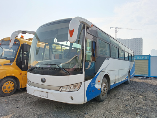 Uso de autobuses en África Youngtong ZK6115 Ventana corredera de doble puerta de 47 asientos Motor diésel A / C