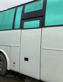 2013 años Yutong usado diesel transportan 58 color del blanco de Zk 6110 de los asientos