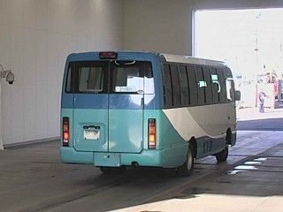 Autobús usado RHD del práctico de costa