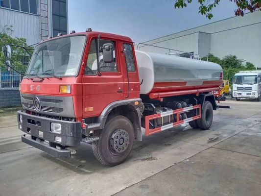 camión de petrolero del agua 20000L con la regadera de Dongfeng 4x2 6x4 del motor diesel 210HP