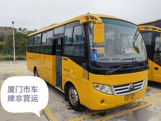 Dirección izquierda usada de Front Engine Euro III de acero del chasis del bus turístico de los asientos del autobús 29 de Yutong