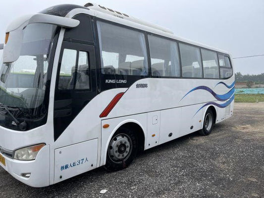 El autobús usado XMQ6859 37 de Kinglong asienta el bus turístico usado III de acero del euro del motor de la parte posterior de Yuchia de la puerta del chasis solo
