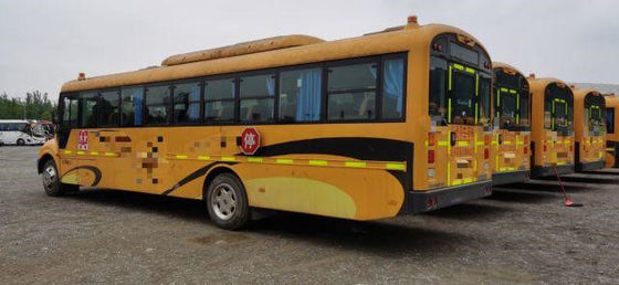 El autobús usado de YUTONG utilizó la dimensión total del autobús escolar 7435x2270x2895m m con el motor diesel
