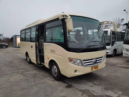 El autobús Yutong del pasajero de 26 asientos en segundo lugar da a Mini Bus Sightseeing Bus 3020m m altos