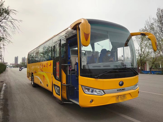 49 asientos que 2016 años utilizaron el autobús ZK6115 de Yutong utilizaron la dirección diesel del motor LHD de Bus For Sale Yuchai del coche