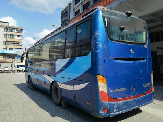 El autobús Yutong de Used ZK6938 del coche del pasajero 39seats de los asientos del autobús ocasiona dos puertas