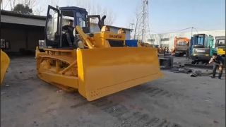 Bulldozer con orugas de 17 toneladas usado 120kW en excelentes condiciones
